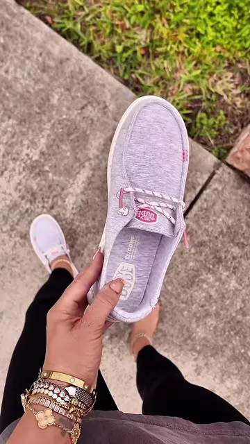 Slip on, head out, repeat 🔄 Comfort just got this easy #heydude #heydudestretchjersey #heydudewendys #heydudespring  #tiktokshopcreatorpicks @HeyDude 