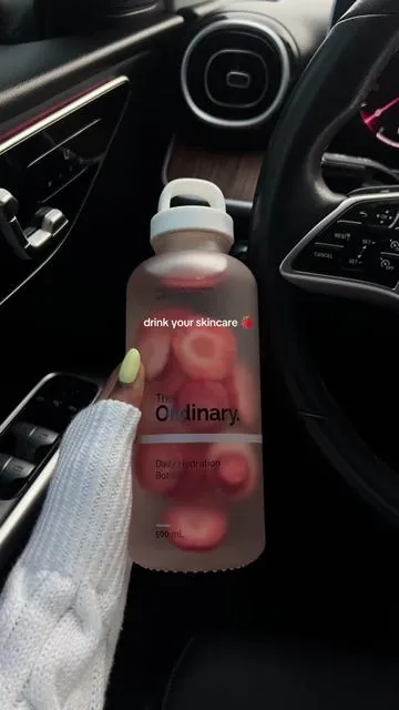 #theordinary #glassbottle #waterbottle #aestheticwaterbottle 