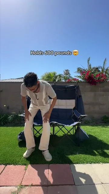 Two seats for this outdoor camping chair with shade #campingchair #TikTokShopCreatorPicks #weeklydeals #Tiktokshopstockup #Tiktokshopmothersday 