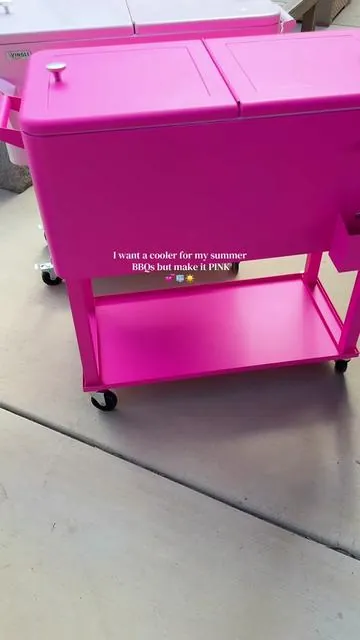 Ummm this colorrrrrr 🤌🏼 #rollingicechest #icechest #tiktokshopmothersday #tiktokshopstockup #backyardvibes 