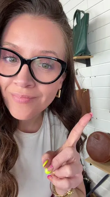 Come shop live and see her in all her glory!!  . #tiktokshopcreatorpics #portlandleather #plgpartner 