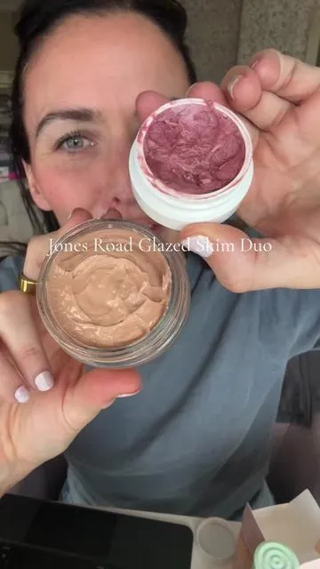 The perfect duo for that no makeup glass dewy look @Jones Road Beauty #dewyskin #glowyskin #beautydeals #over40makeup #matureskinmakeup 