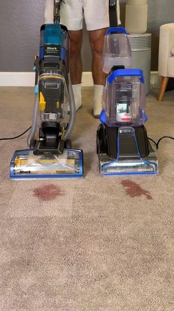 What’s the best carpet cleaner? #carpetcleaner #petstains #carpetdeepclean #bissellturboclean #BigDreamsStartSmall 