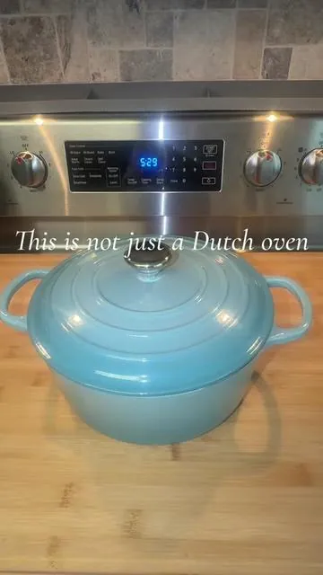 If you’re baking bread or cooking at home… you need a good Dutch oven 👀 #B#BigDreamsStartSmallTiktokshopstockup #dutchoven #sourdoughbread #homemadebread @jinzhou shop 