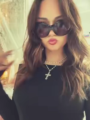 ^^ 🖤