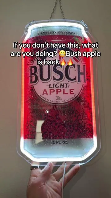 This thing is sick🔥🔥 ##neonsign##tiktokshop##bapple##buschappleisback