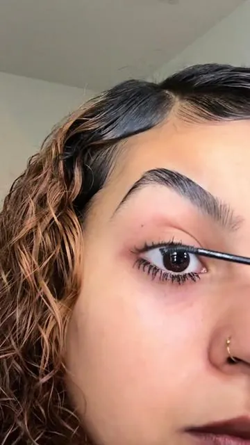 #lashes #tutorials #fyp #clusterlashes #summerlooks 