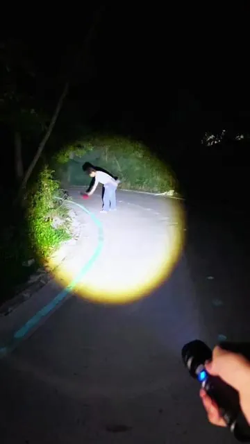 Perfect for camping, nighttime strolls, and power outages. An essential for sure. 🏕️🌌⚡ #Tiktokshopstockup  #Tiktokshopmothersday #techvibes #tacticalflashlight #campinggear   