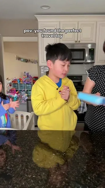 This has been our consistent restaurant toy and we will be taking them with us on our road trip @Dreamontoys #tiktokspringglowup #magnetictoys #traveltoys #magnettoys #screenfreeplay 