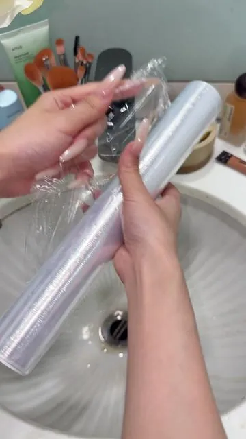 Don't buy this unless you hate wasting money on new makeup brushes 🤯 #BrushCleaning #BudgetBeauty #MakeupHacks #makeuptools 
