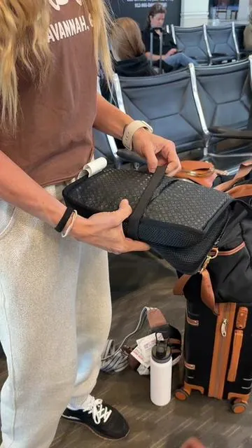 Travel Seat Cushion @comfilife_official #travelseatcushion #seatcushion #gelcushion #gelseatcushion #comfilifegelseatcushion 