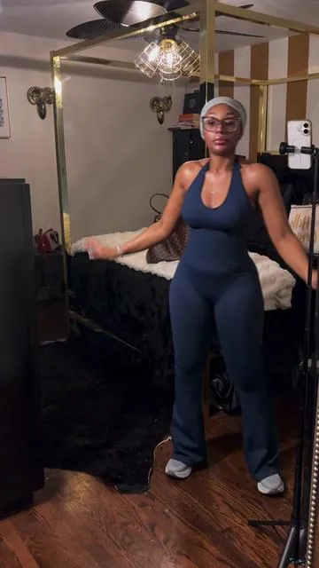 The best bodysuit I’ve ever put on the Quality 10/10😍😍 #bodysuit #haltertop #fyp #pretty #workoutoutfits 