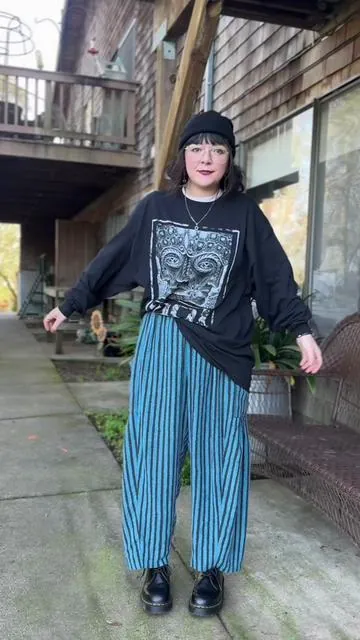 i honestly live in these pants 