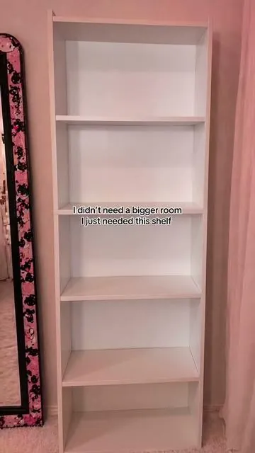 Perfect for small rooms✨💖#bookshelf #storagesolutions #organization #blackandpink #storagehacks 