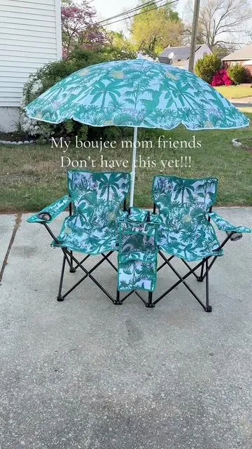 My folding chair got an upgrade! #foldingchair #beachvibes #beachchair #summeressentials #summermusthaves 
