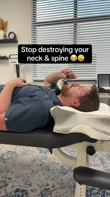 If you’re constantly waking up with neck pain/stiffness or headaches then you may need to look into a new pillow. It’s important to try to keep your neck in a neutral position so you don’t put additional strain on the muscles over night. This is one of the best cervical pillows I have found. #neckpillow #neckpain #pillow #cervicalpillow #headache 