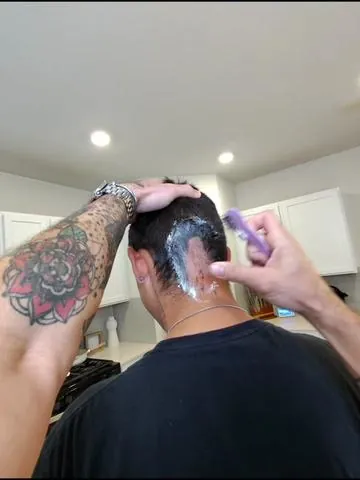 7631780495700823326