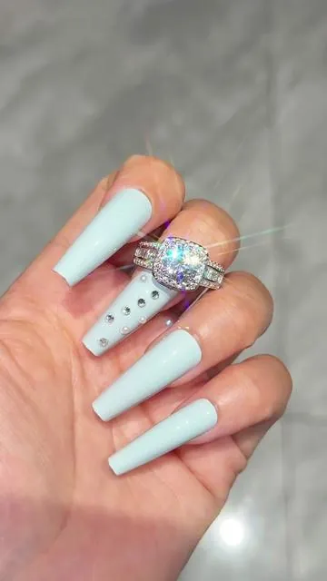 #rings #s925silver #engagementring #giftguide #travelring 