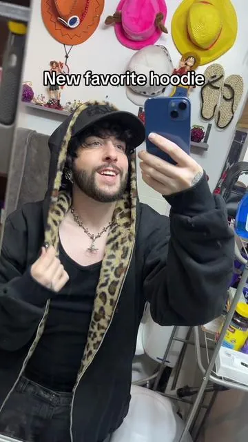 This hoodie is SO SOFT #greenscreen 