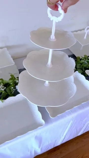 how pretty is this 6 piece serving tray set? 🧁 Perfect for appetizers, cupcakes, charcuterie, allll your party bites & today only it's on sale too! Tap the orange cart to grab the deal 🤍 #servingtray #partydecor #tiktokshopcreatorpicks #tiktokshopstockup #tiktokshopmothersday  
