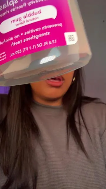 7632024090349489421