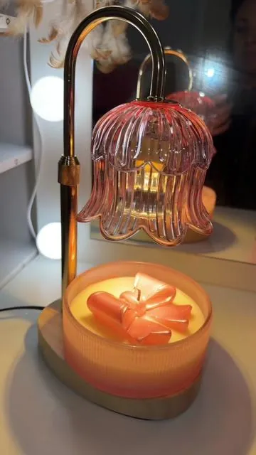 Decora cualquier espacio en tu hogar es súper seguro y aromatiza tu ambiente con el olor de tus velas 🥰🥰🎀🎀🎀 #lampara #calentadordevelas #homedecor #tiktokshopstockup #tiktokshopmothersday 