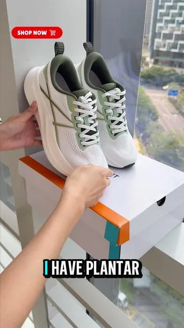 Less pain. More comfort.#workshoes #womenshoes #comfortshoes #snearkers #allswifit 