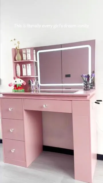 This pink vanity desk with LED mirror is literally every girl’s dream! 💖 With crystal knobs, spacious drawers, and a lighted mirror that makes makeup a breeze, it’s the ultimate addition to your bedroom.#VanityDesk #MakeupVanity #PinkVanity #LEDMirrorVanity 