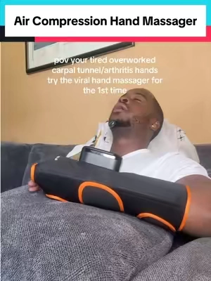 If you have stiff joints, carpal tunnel, arthritis, or just want to relax your overworked hands, you need this hand massager 🙌😭 #handmassager #carpaltunnelrelief #handpainrelief #selfcareroutine #relaxandunwind 
