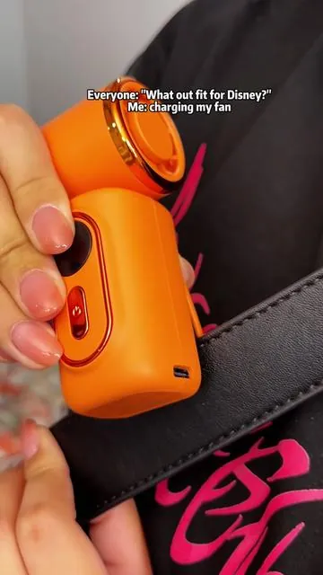 Don' t buy this unless you hate melted makeup on hot summer days #PortableCoolingFan #SummerEssential #DisneylandHacks #handsfreefan