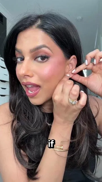 If you have big earring holes like me, you need these amazing earring backs!!!! 