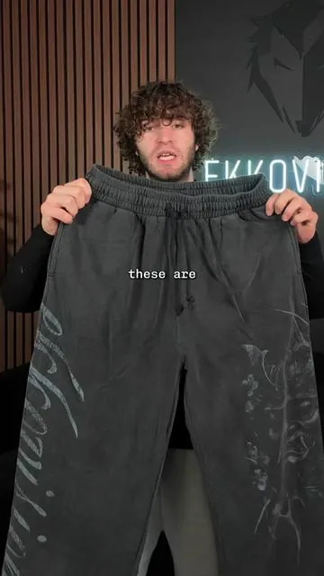 Baggy Sweatpants #ekkovision #sweatpants 