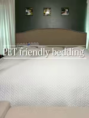 Pet friendly bedding, sizes + colors go quick! #petfriendlybedding #petfriendly #lightweightbedding #CapCut 