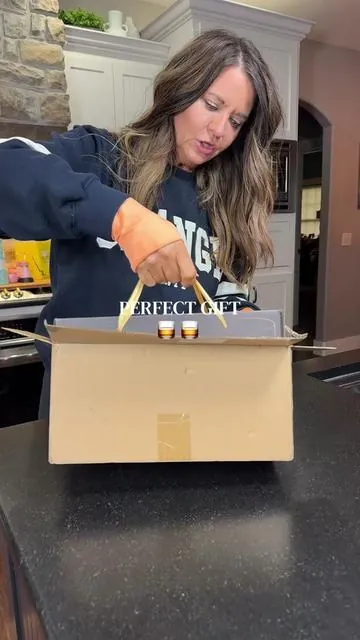 Unique spinning Crystal Glasses would make a perfect gift. #whiskeylover #whiskeyglass #TikTokShopCreatorPicks #Tiktokshopmothersday #Tiktokshopstockup  