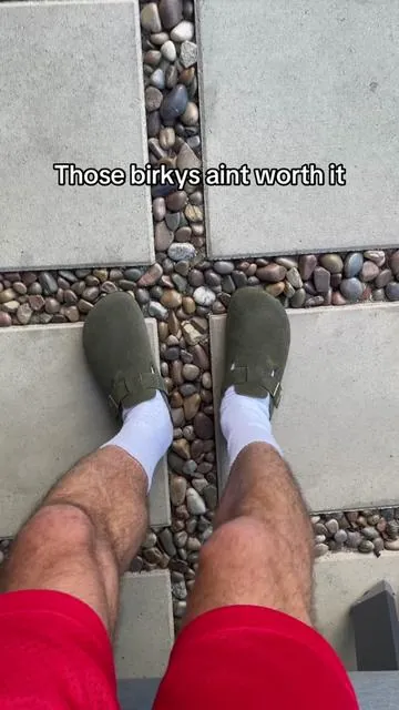 These are just like those brand name suede clogs but for a fraction of the price. I’m usually size 10, I sized down a half size for these.