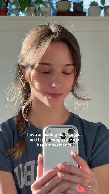 When I say no with my head and my earrings follow along 