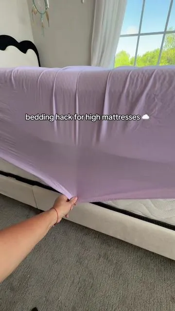Finally found the perfect deep pocket sheets for a tall mattress! ☁️ If you have a double stack or a high profile mattress, this is the ultimate bedding hack. No more messy layers or sheets popping off. #deeppocketsheets #tallmattress #beddinghacks #homefinds