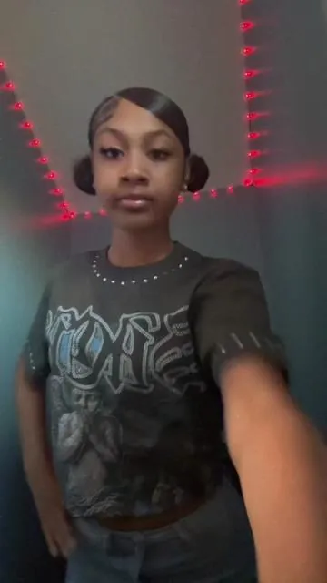7633096456714423566
