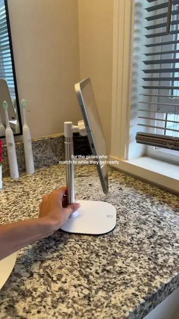 if I’m doing my makeup, the TV needs to be on too. so glad I found this mini phone stand, holds my phone and iPad perfectly!  #tripod #tripodstand #magsafetripod  #tripodphoneholder #besttripod  