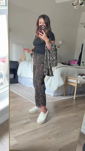 Barrel leopard pants @GRAPENT #leopardpants #barrelpants 
