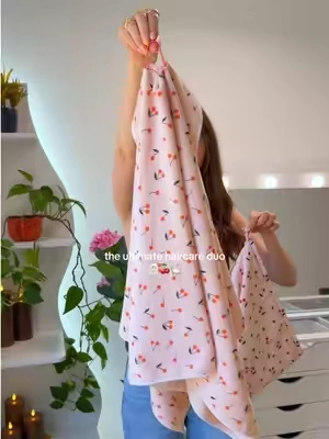 luxury satin-lined shower cap and XL hair towel wrap 🧖🏻‍♀️🫧 @Kitsch #showercap #hairtowel #hairwrap #haircare #kitschsuperbrandday