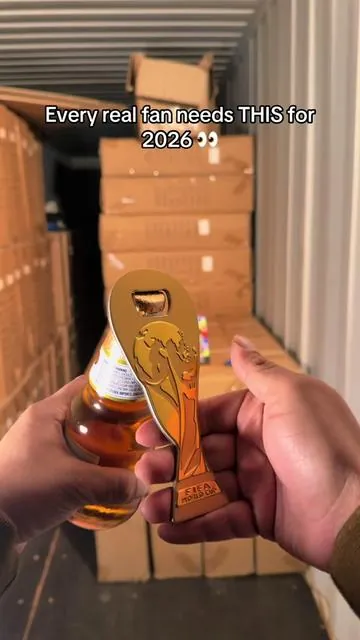 World Cup vibes just leveled up ⚽🔥 — this FIFA glass + opener set is a MUST for game day. Clean, premium, and perfect for every fan 🍻 Don’t get caught without it when 2026 hits… #fyp #worldcup2026 #tiktokshopfinds #soccerfans #gamedayessentials