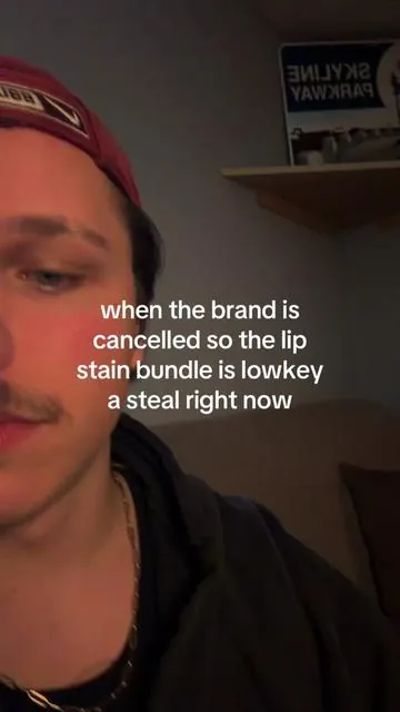 7633491243951066381