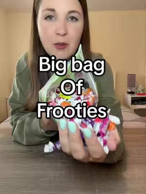 A big ol bag of frooties chewy candy!!! 10 different flavors #frooties #frootiestooties #tootsiecandy #chewycandy 