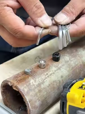 One bit can handle multiple sizes, and it's very cheap.#tiktokshopspringglowup #tools#DIY#mechanic#toolhack