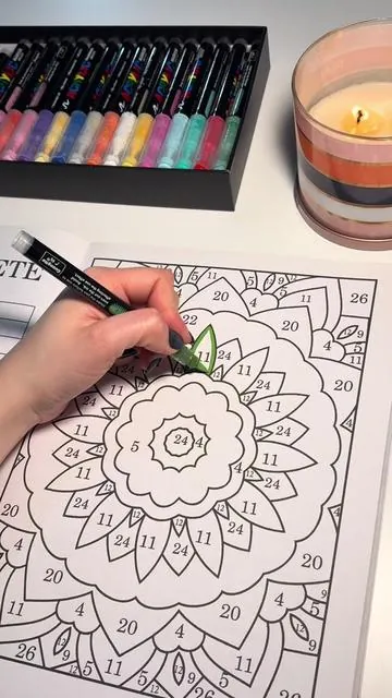 Relaxing time 💚💙❤️💛 #fyp #viral #paratii #colorbynumber #coloringbook 
