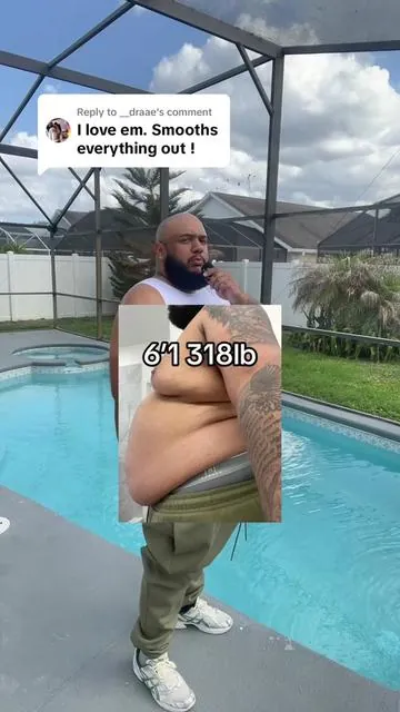 Replying to @__draae MOMS FAVORITE MEATBALL #bigandtall 