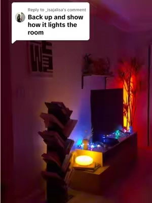 Replying to @_isajalisa  I hope this gives a good idea of how it looks from afar! ✨ #ambientlight #decor #donutlamp #moodlighting #aesthetic 