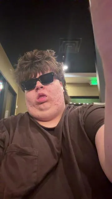 CHUD—>CHAD pt1 #fyp #foryoupage #big #aura #chad 