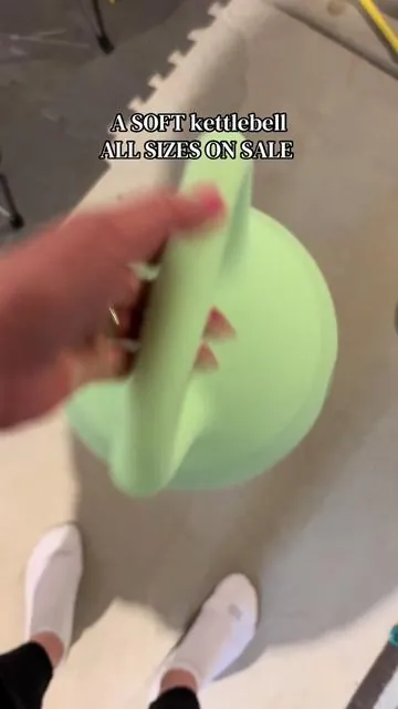 A soft kettlebell?! Absolutely genius and my most used piece of workout equipment I own! #homegym #homegymequipment #workout #workoutfromhome #kettlebell 